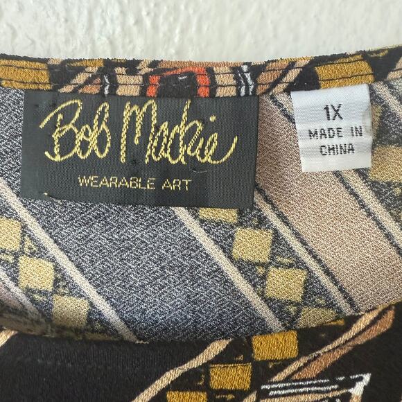 Bob Mackie Size 1X Geometric print boat neck top - Picture 2 of 9